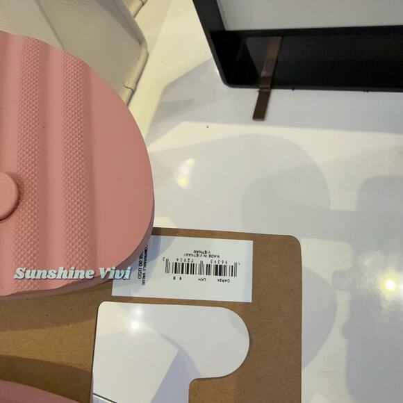 NWT Coach Zayn Flip Flop With Butterfly Print Pink/Chalk CAR24 US 6 - Picture 4 of 10